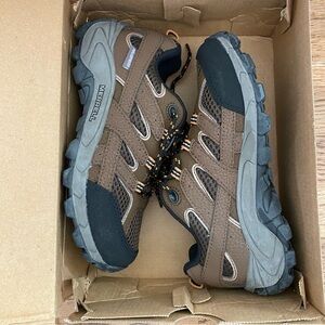 NEW Merrell Youth ‘Moab’ Hiking Shoes 13.5